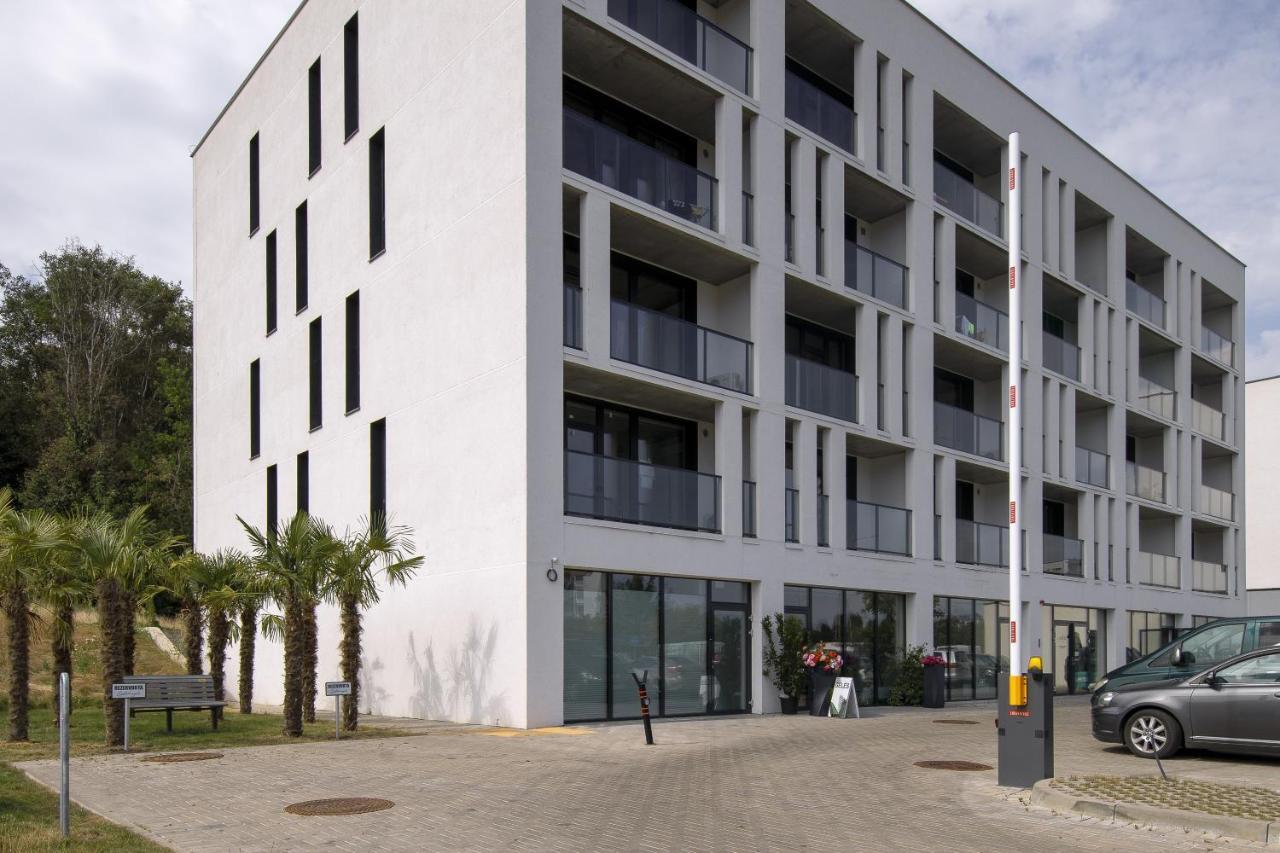 Urban Jungle Apartments By Reside Baltic VNO Exterior photo